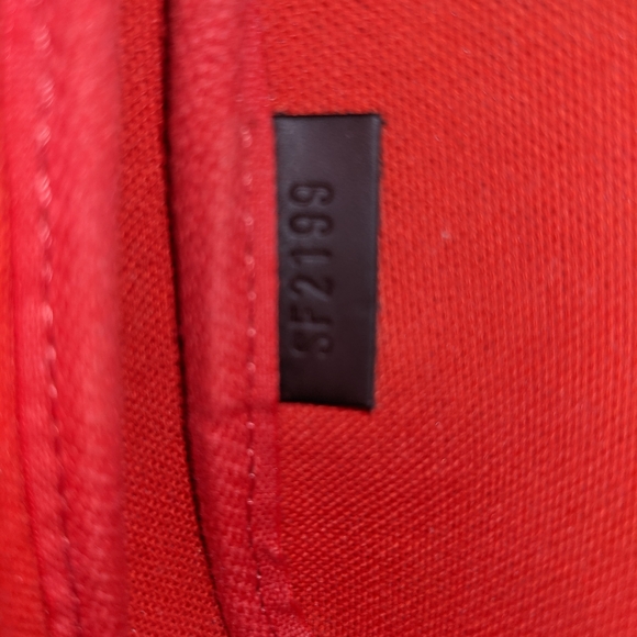 Rare Louis Vuitton Limited Edition Christmas Pouchette - Picture 7 of 8